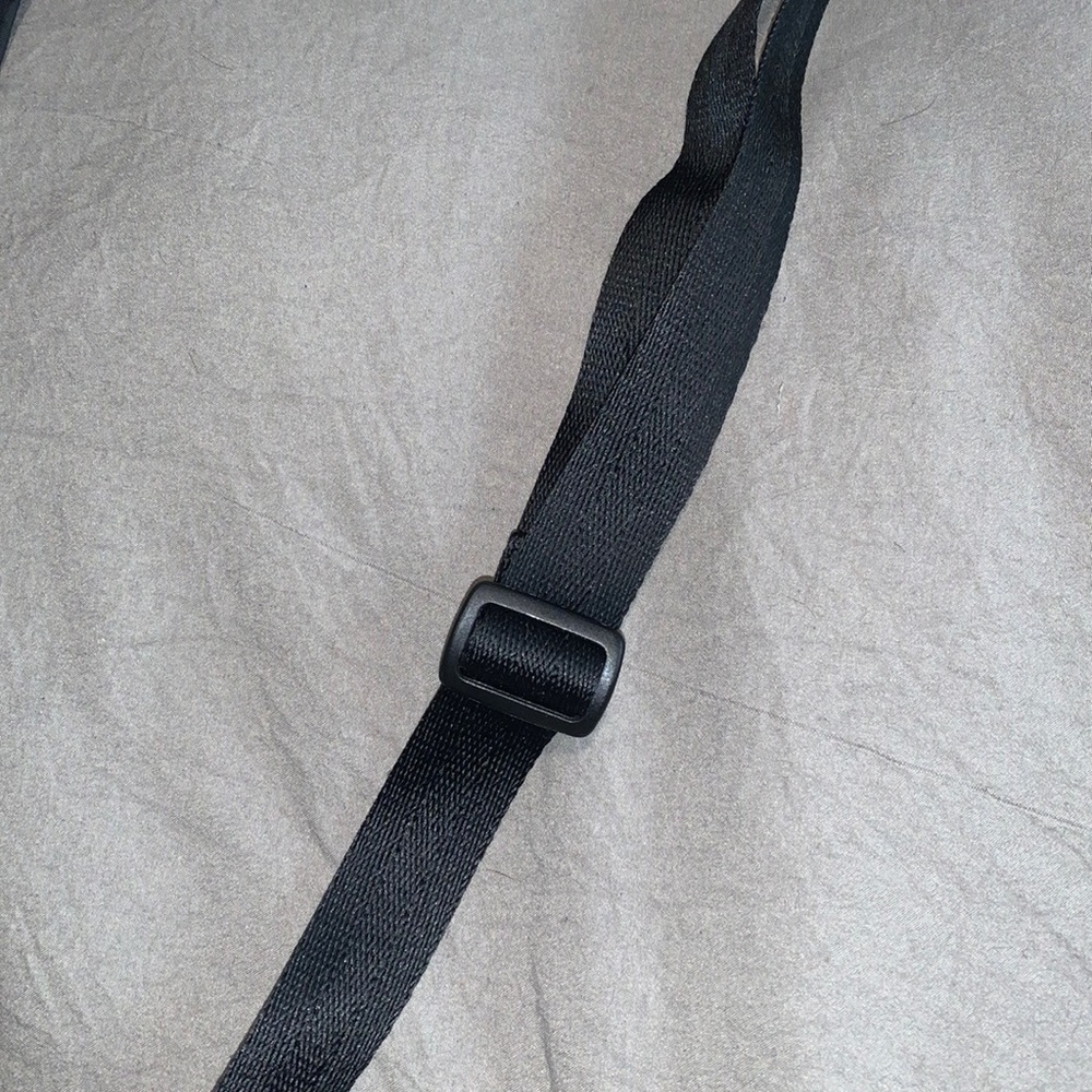 COPY - LeSportsac black nylon vintage crossbody bag - Picture 5 of 5